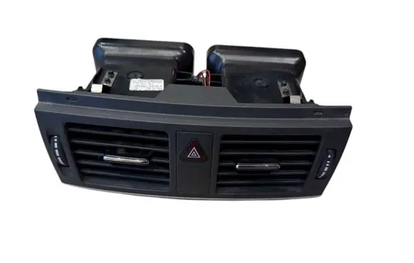 Mercedes-Benz C W204 Dash center air vent grill A2048307354 2048307354