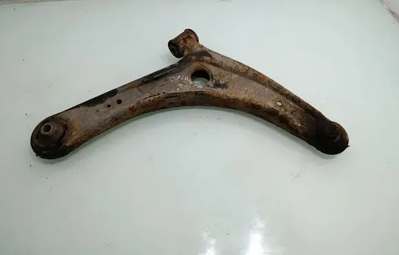 Mitsubishi Outlander Front lower control arm/wishbone