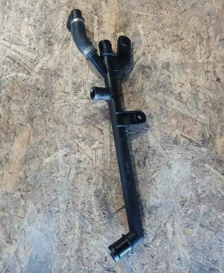 BMW 5 F10 F11 Engine coolant pipe/hose 15476810