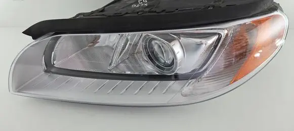 Volvo S80 Headlight/headlamp 31420013 25DCR0098006