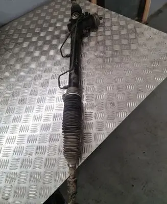 Volkswagen PASSAT B5 Steering rack 8D1422065J