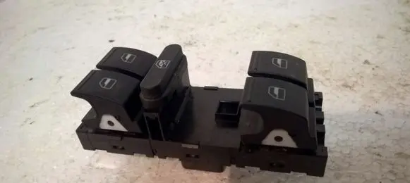 Volkswagen PASSAT B7 Electric window control switch 1K4959857B