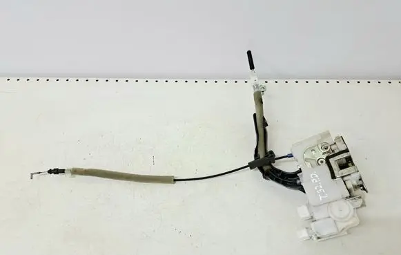 Honda Accord Front door lock
