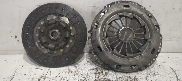 Volkswagen Sharan Clutch pressure plate 324030210 51102