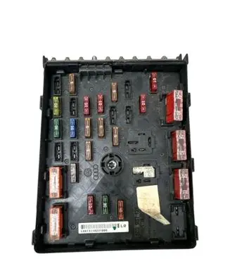Volkswagen PASSAT B6 Fuse module 3C0937125 63592777