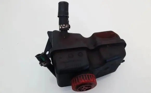 Peugeot 406 Power steering fluid tank/reservoir 96242473
