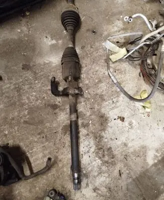 Opel Antara Front driveshaft 25892342 95027718 D2D23A