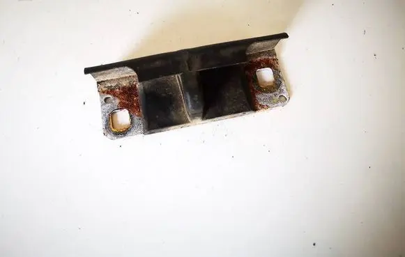 Audi A3 S3 8L Rear door lock loop/hook striker 