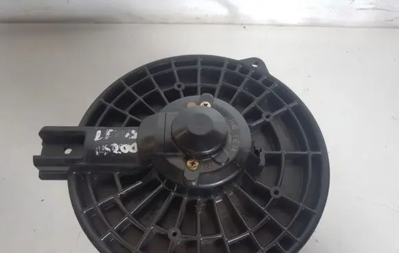 Lexus IS 200-300 Heater fan/blower 1940001140