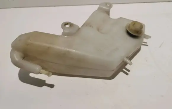Honda Civic Windshield washer fluid reservoir/tank 19141RSRE0