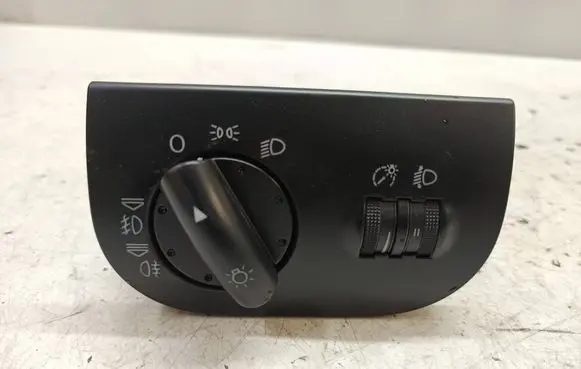 Light switch
