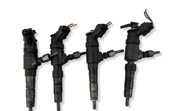Ford Focus Fuel injectors set 0445110340