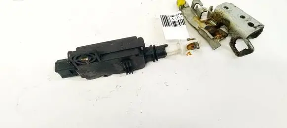 Nissan Primera Central locking motor 