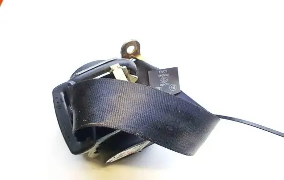 Skoda Octavia Mk2 (1Z) Front seatbelt 1z0857447b 60197600