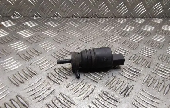 Audi A2 Windscreen/windshield washer pump