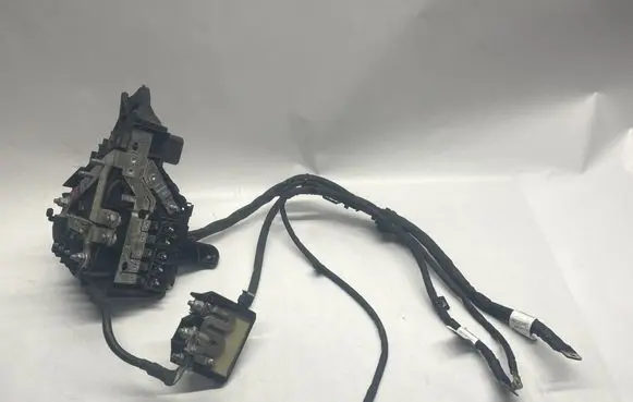 Mercedes-Benz GLC X253 C253 Fuse module A2535400601 A0009061505