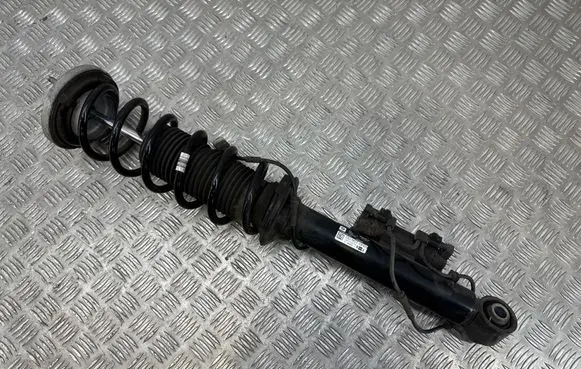 BMW 5 G30 G31 G38 Rear shock absorber/damper 6886888