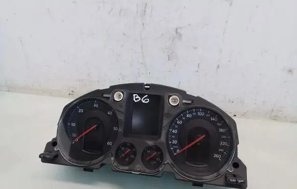 Volkswagen PASSAT B6 Speedometer (instrument cluster) A2C53194181