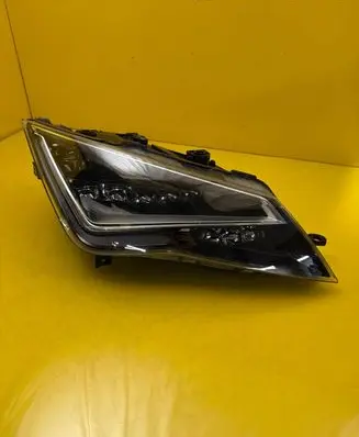 Seat Leon (5F) Headlight/headlamp 5F1941008A