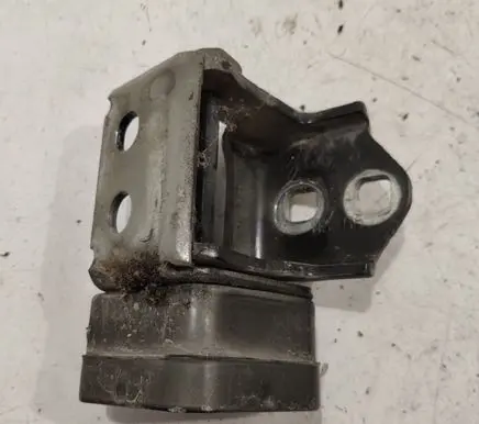 Renault Scenic II - Grand scenic II Rear door lower hinge