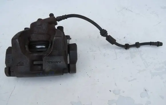 Volvo V70 Rear brake disc plate dust cover 