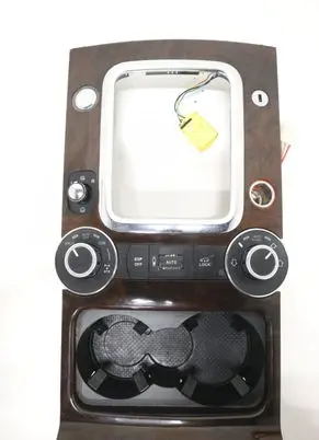 Volkswagen Touareg I Centre console side trim front 7L6858602