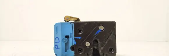 Volvo S80 Front door lock