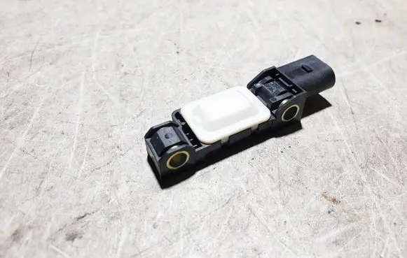Audi A6 S6 C5 4B Airbag deployment crash/impact sensor 4B0959643E