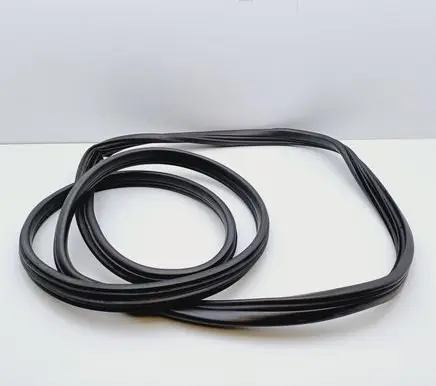 Opel Corsa C Front door rubber seal 