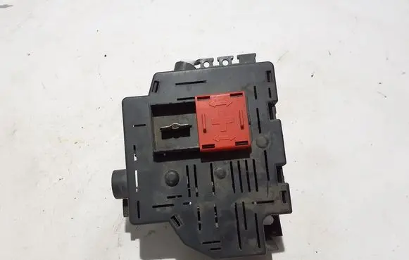 Mercedes-Benz GLE W167 Fuse module A1675404628