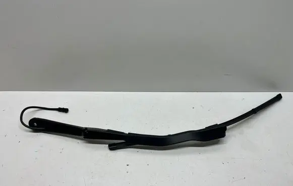 BMW 4 G22 G23 G24 G26 Windshield/front glass wiper blade 9448919