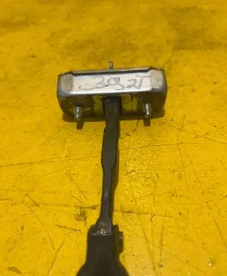 Toyota Corolla Verso AR10 Front door check strap stopper 