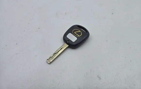 Lexus RX 330 - 350 - 400H Ignition key/card 