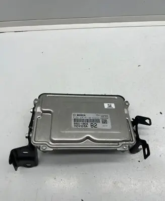 Toyota Yaris XP210 Engine control unit/module 89661K0020 0261S1002J 1039T56485