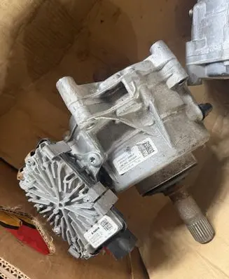 Audi A6 S6 C8 4K Gearbox transfer box case 0CX409431C