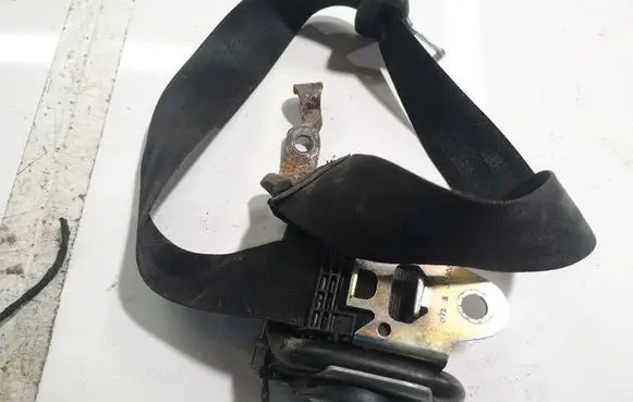 Audi A8 S8 D3 4E Front seatbelt 