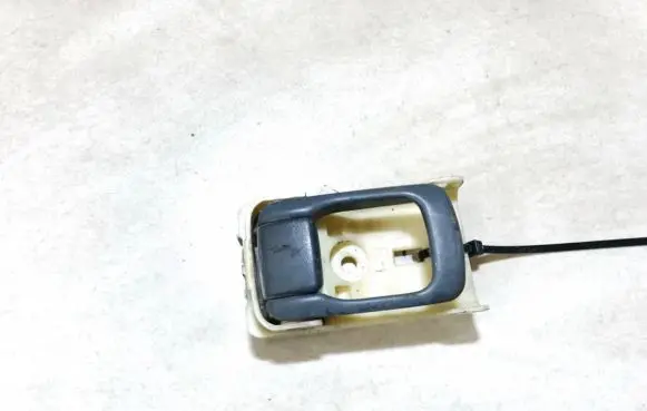 Nissan Almera Front door interior handle