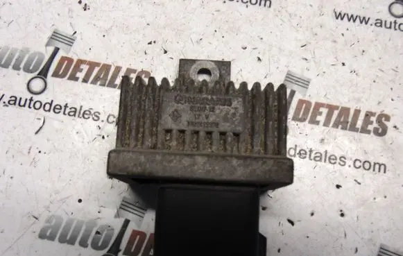 Mitsubishi Space Star Glow plug pre-heat relay 7700115078