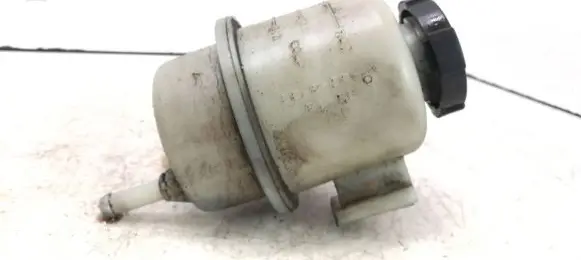 Nissan Pathfinder R51 Power steering fluid tank/reservoir