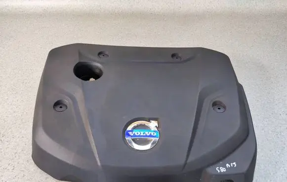 Volvo S80 Engine cover (trim) 31319209
