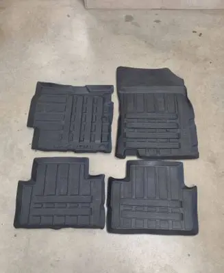 Nissan Qashqai Car floor mat set 