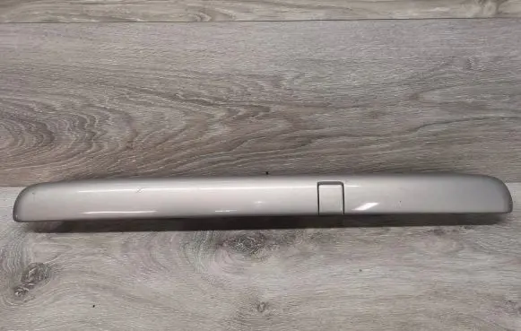 Volvo S70 V70 V70 XC Trunk door license plate light bar 915228