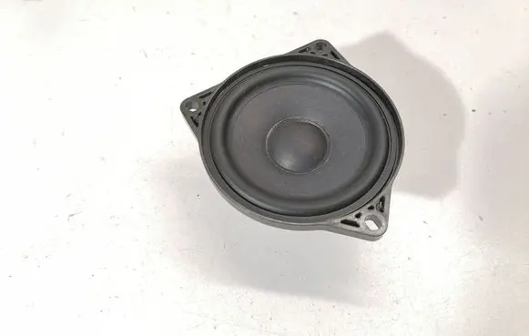 Tesla Model 3 Panel speaker 107974200