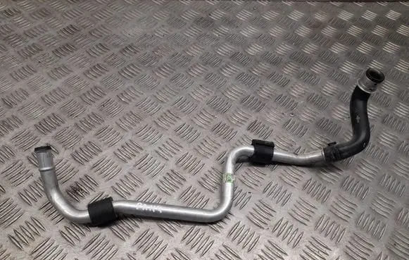 Porsche Panamera (970) Engine coolant pipe/hose 97057258600