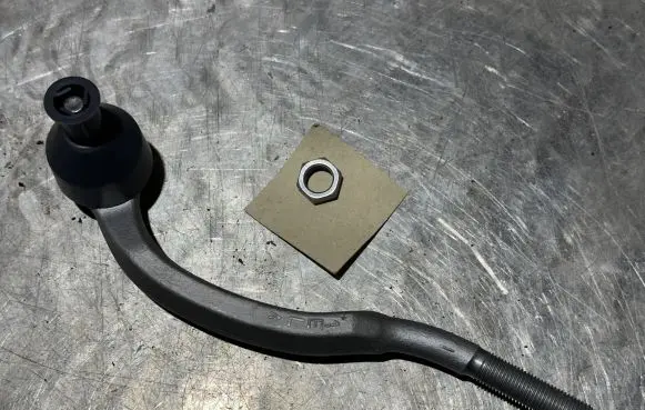 Peugeot 407 Steering tie rod end 381758