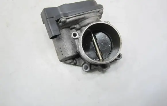Audi A5 8T 8F Throttle valve 06F133062J A2C53302056