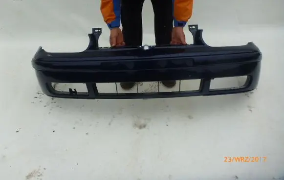 Volkswagen Golf IV Front bumper