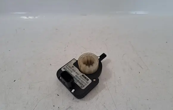 Toyota Avensis T250 Steering angle sensor 0265005432 8924502010 582220140