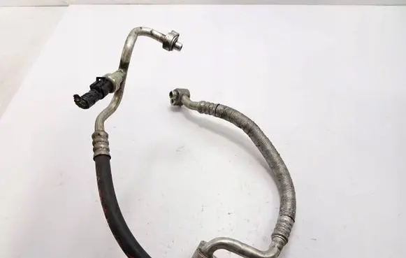 Opel Astra K Air conditioning (A/C) pipe/hose 