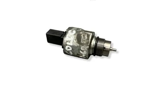 Volkswagen Polo V 6R Fuel pressure regulator 48B13640A02 5WS40730